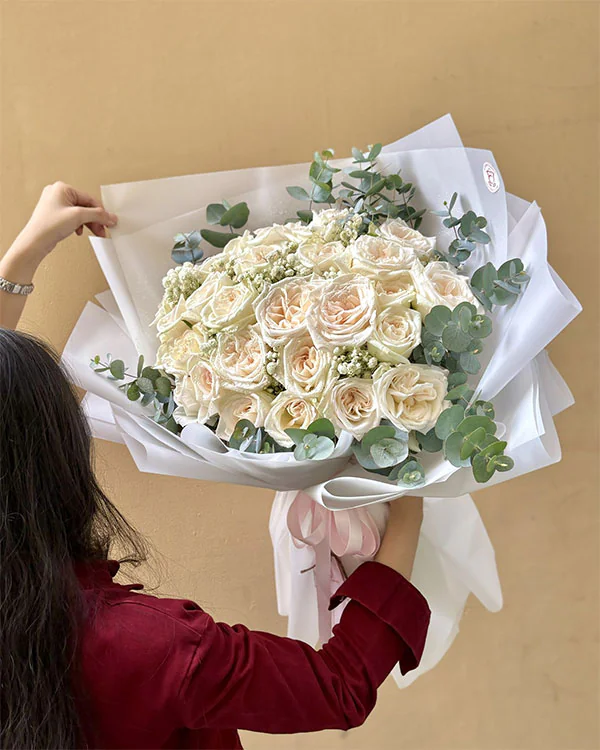bo-hoa-hong-ohara-white-love.jpg